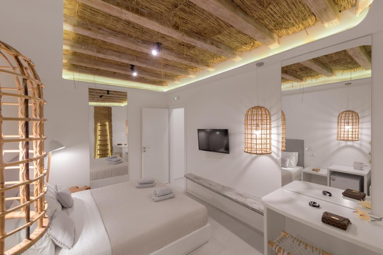 Albatross Beach Front Villas Jenádi Kültér fotó